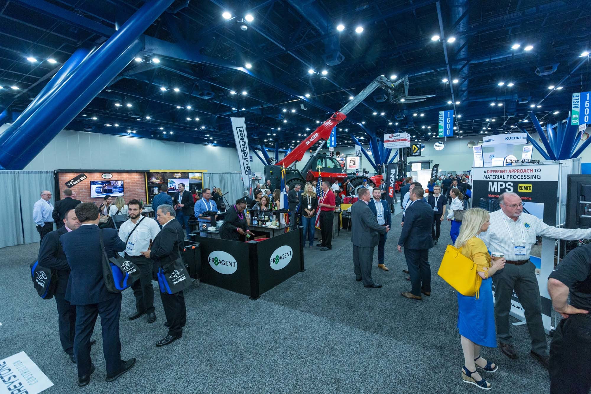 Do you need Houston trade show displays built for your next Houston trade show? Call on Digiworld Media